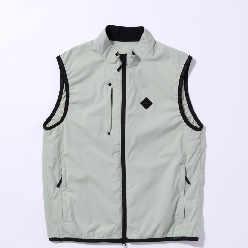 BRIEFING MENS POCKETABLE WIND VEST グリーン