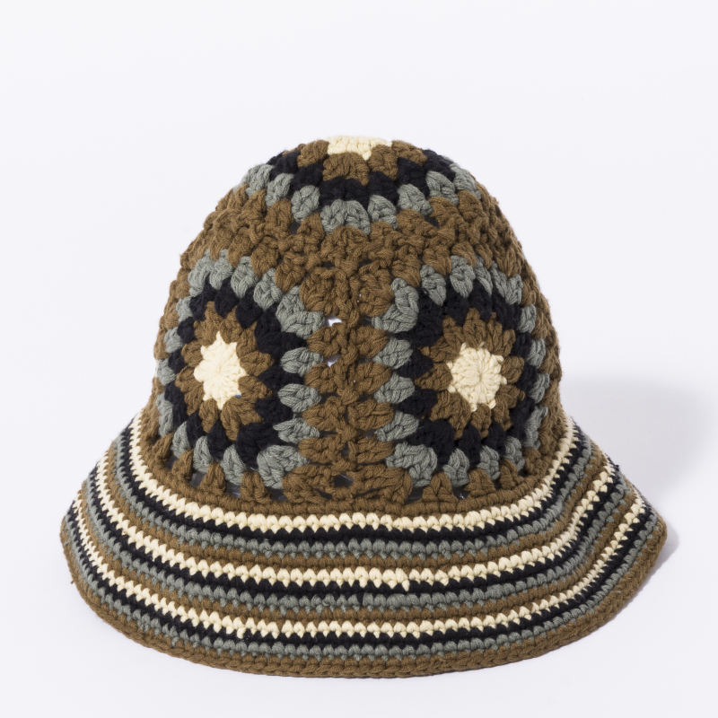 NEWERA CROCHET KNIT BUCKET カーキ（ウォルナット）